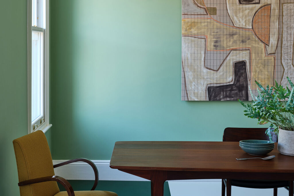 FARROW&BALL No.309 Whirlybird / リノベーションでリラックスした空間を手に入れたいならグリーン インテリア!
