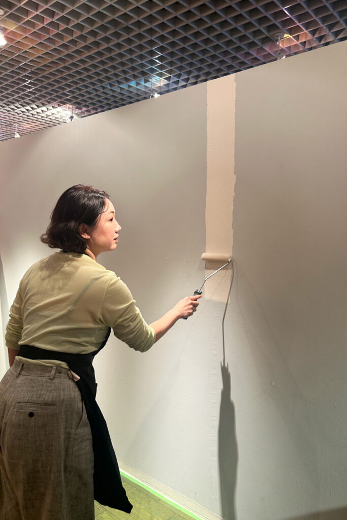 【FARROW&BALL × ザ コンランショップ新宿店】ペイントレッスン。プロの塗装のコツを学べる時間。