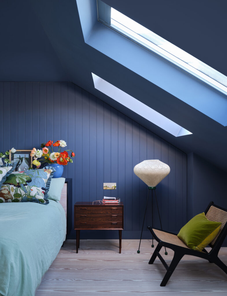 FARROW & BALL / No.308 Wine Dark