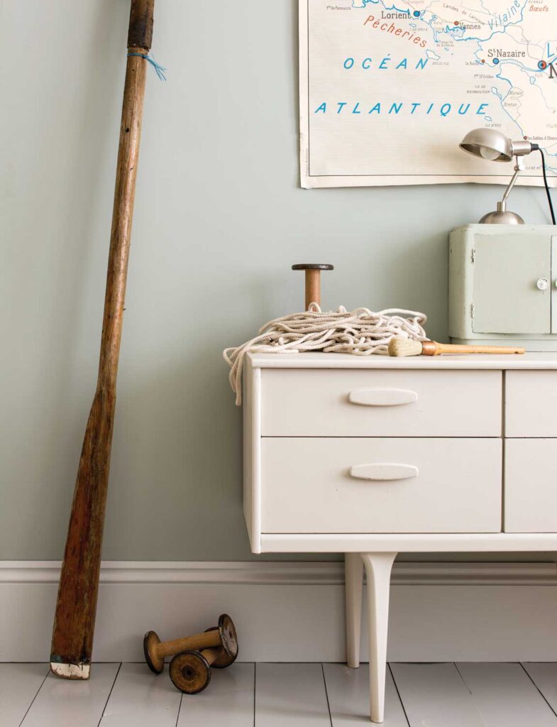 最もクールでモダンなアーキテクチュラルニュートラル / FARROW&BALL No.277 Dimpse