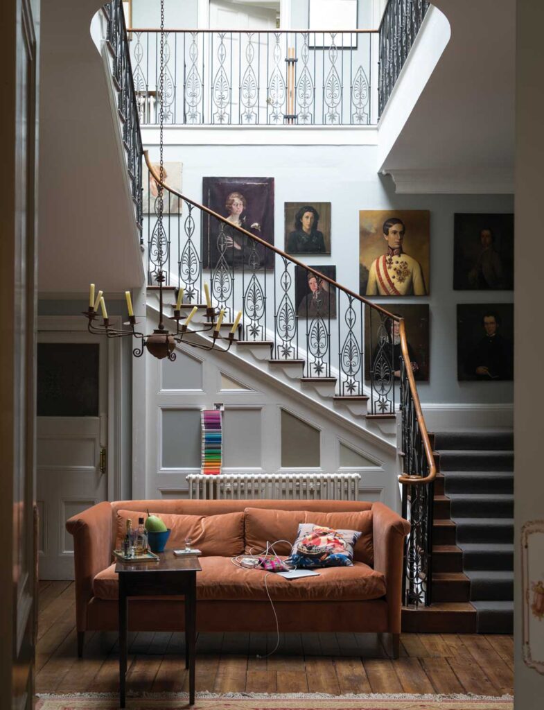 最もクールでモダンなアーキテクチュラルニュートラル / FARROW & BALL No.277 Dimpse
