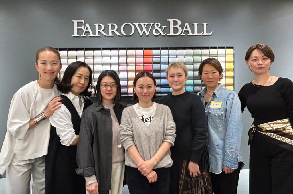 ワークショップ参加者の皆様と集合写真。